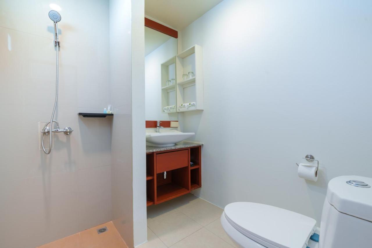 Hill Myna & Cafe Апартаменты *