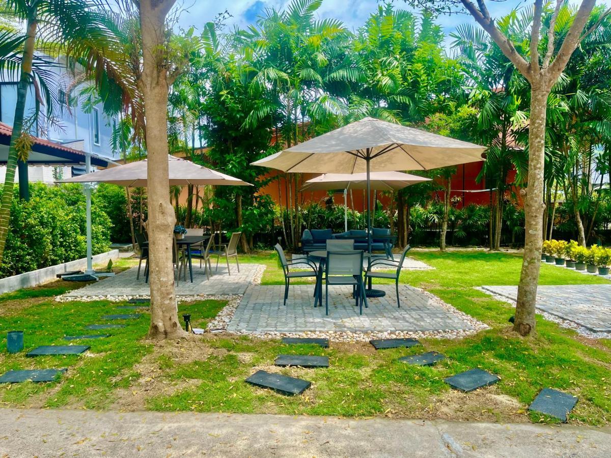 Hill Myna & Cafe Апартаменты